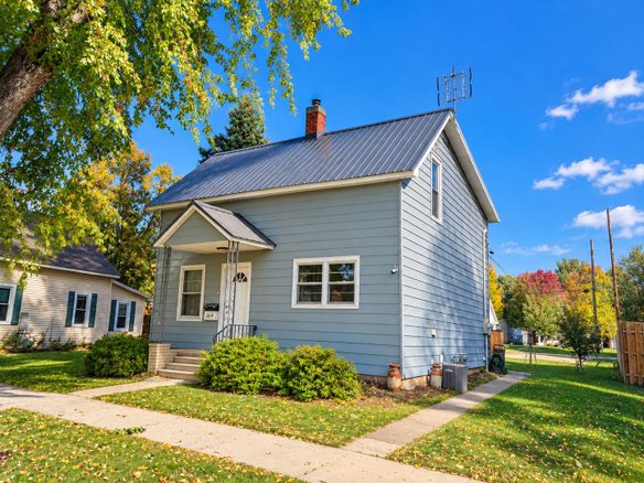 1314 Tainter Street, Menomonie WI 54751 - Residential house for sale - MLS #1605767 - image1