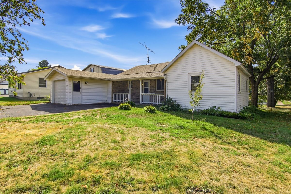 125 Mills Street, Cadott WI 54727 - Residential house for sale - MLS #1603688 - image3