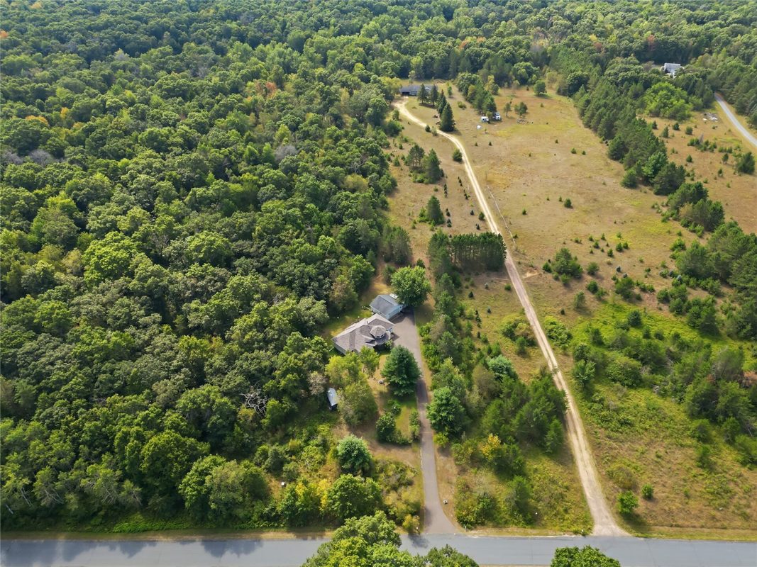 16445 Lincoln Drive, Fall Creek WI 54742 - Residential house for sale - MLS #1604494 - image46