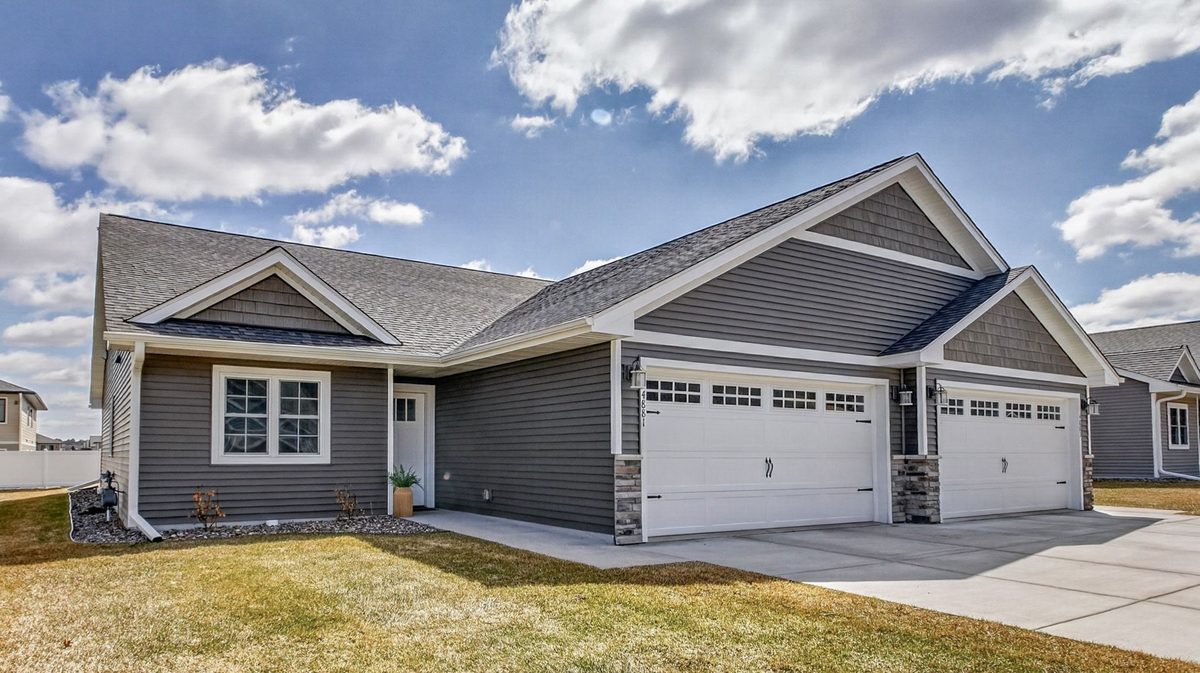 4881 Field Crest Lane, Eau Claire WI 54701 - Residential house for sale - MLS #1599962 - image18