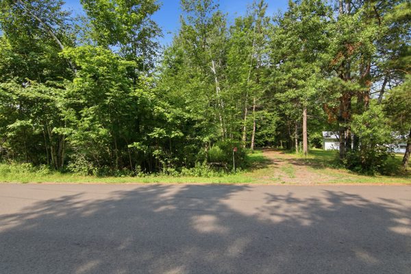 N6113 Lakewood Boulevard Ladysmith WI 54848