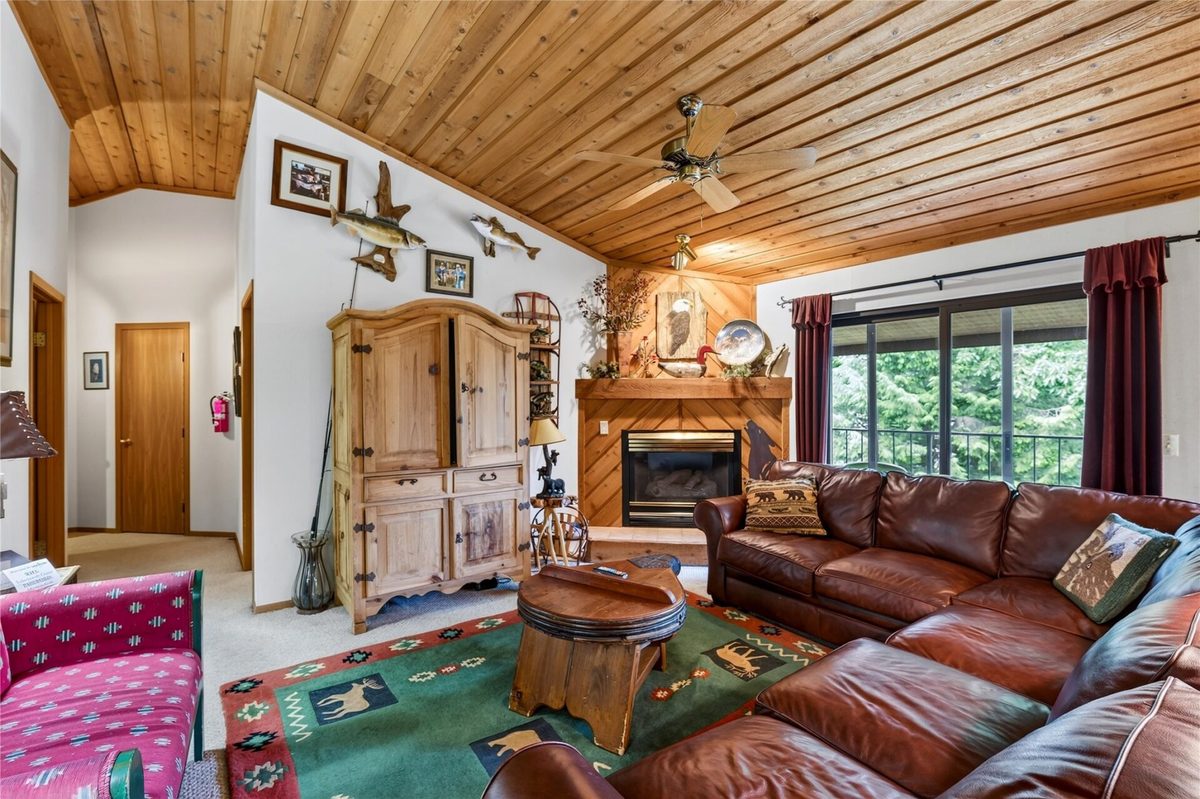 42910 Lakewoods Drive, Cable WI 54821 - Residential house for sale - MLS #1601003 - image3