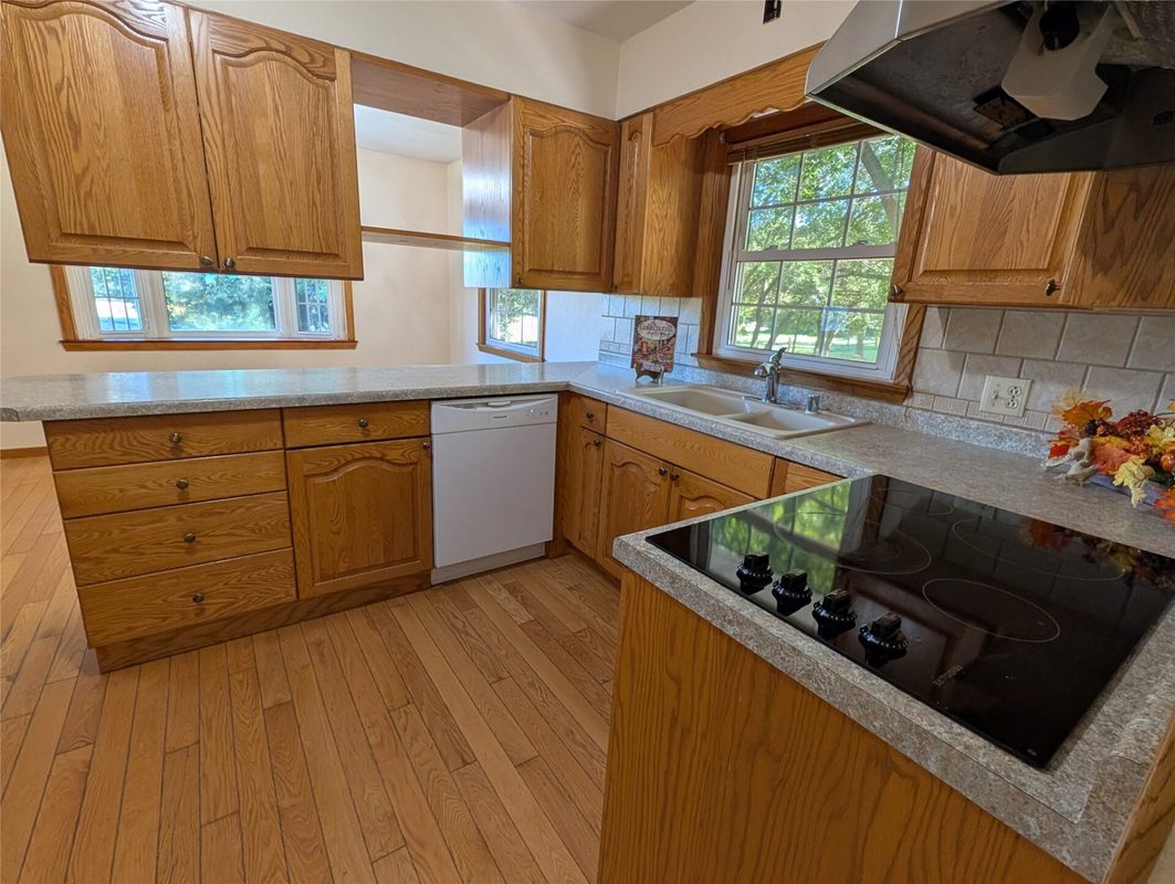 5060 County Road BB, Menomonie WI 54751 - Residential house for sale - MLS #1605379 - image11