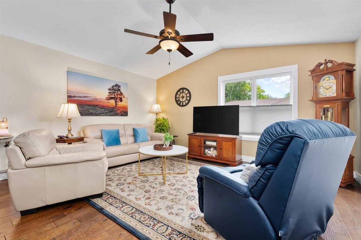 1715 Clairemont Avenue, Eau Claire WI 54701 - Residential house for sale - MLS #1602960 - image6