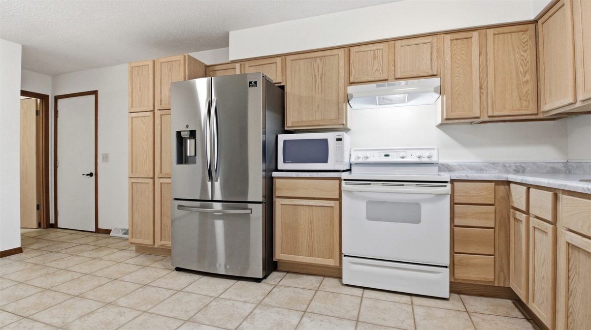 1504 Folsom Street, Eau Claire WI 54703 - Residential house for sale - MLS #1605663 - image3