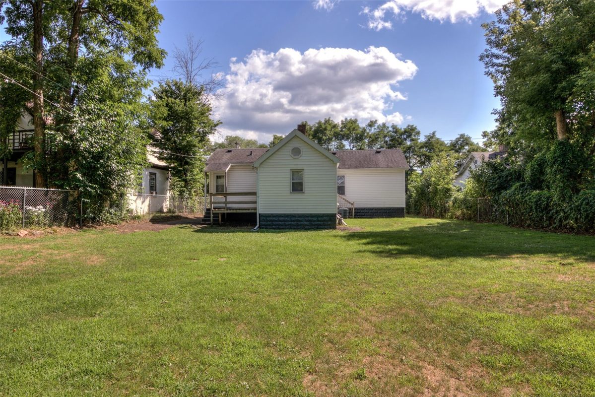 1022 Madison Street, Eau Claire WI 54703 - Residential house for sale - MLS #1604163 - image17
