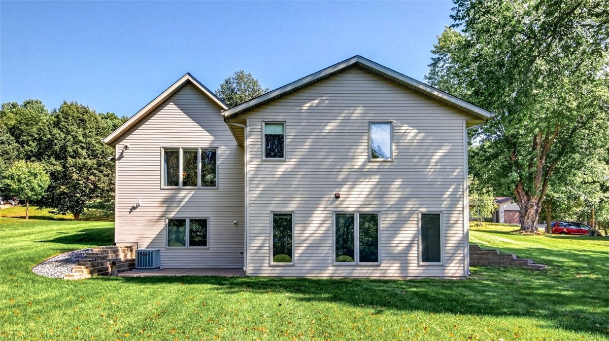 415 Hewitt Street, Eau Claire WI 54703 - Residential house for sale - MLS #1604606 - image3