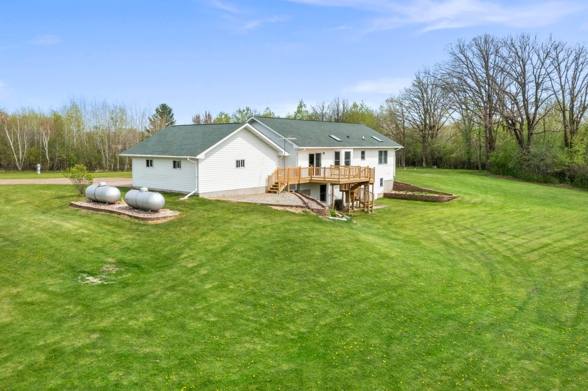 209 30th Street, Clear Lake WI 54005 - Residential house for sale - MLS #1601207 - image7