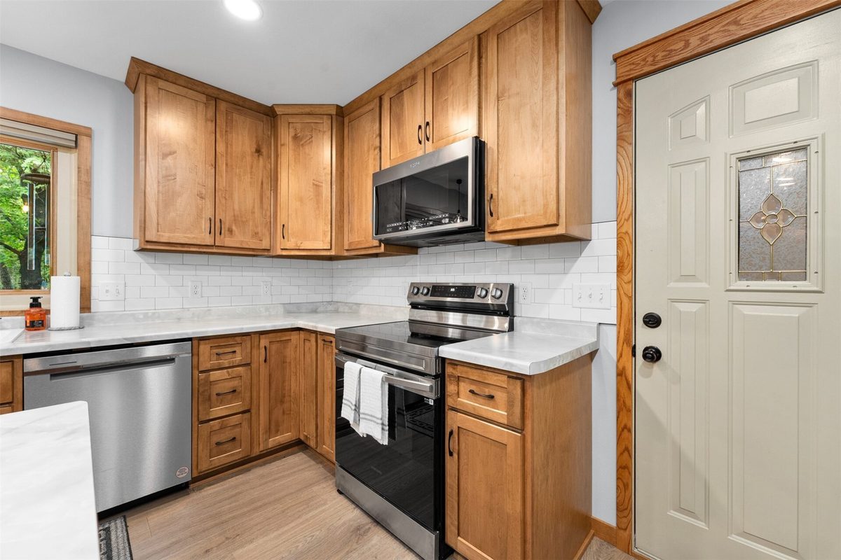642 57th Avenue, Eau Claire WI 54703 - Residential house for sale - MLS #1600856 - image11