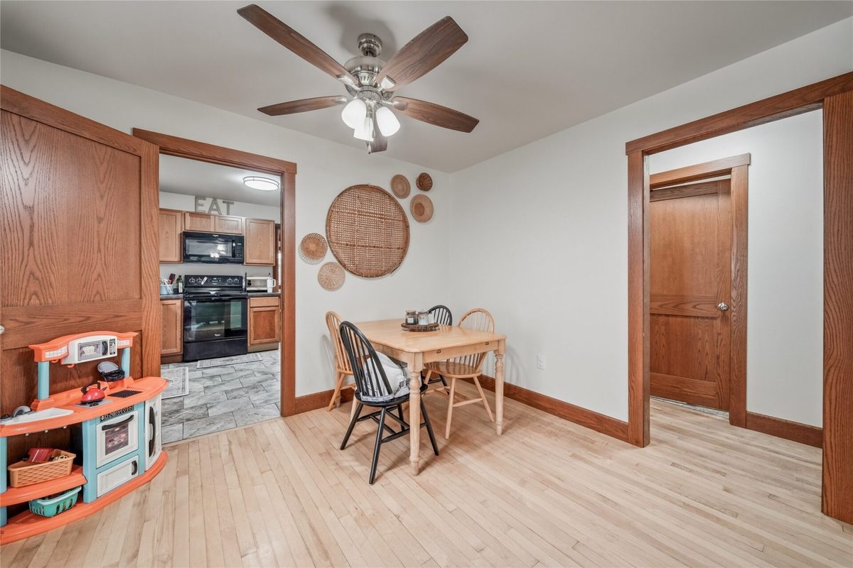 1548 Bellevue Avenue, Eau Claire WI 54703 - Residential house for sale - MLS #1605073 - image9