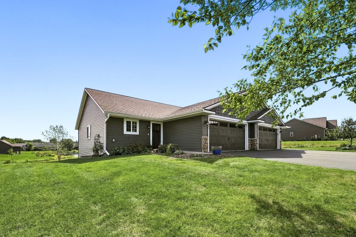 1881 Willow Creek Parkway, Chippewa Falls WI 54729 - Residential house for sale - MLS #1603407 - image2