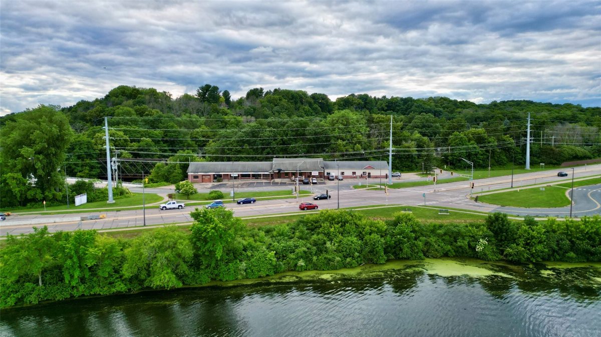 513 Broadway Street, Menomonie WI 54751 - CommercialSale house for sale - MLS #1603292 - image5
