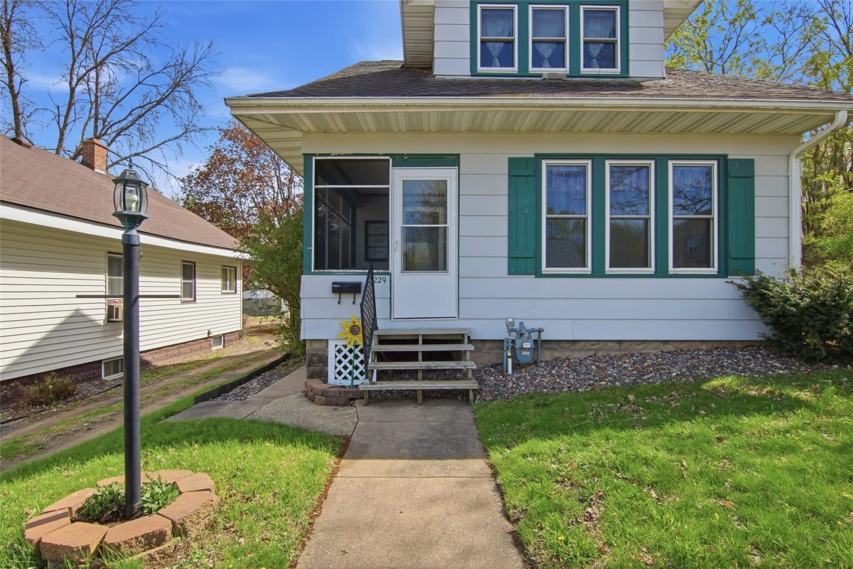 229 W Elm Street, Chippewa Falls, WI — photo 21