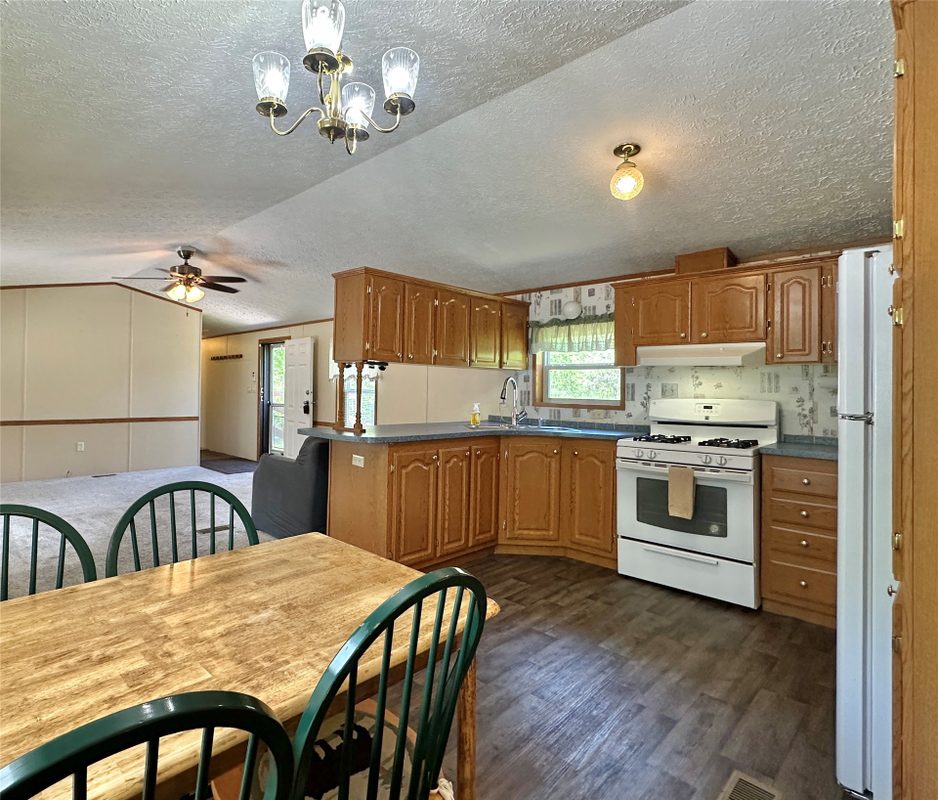 N7642 Crooked Road, Ladysmith WI 54848 - Residential house for sale - MLS #1601657 - image18