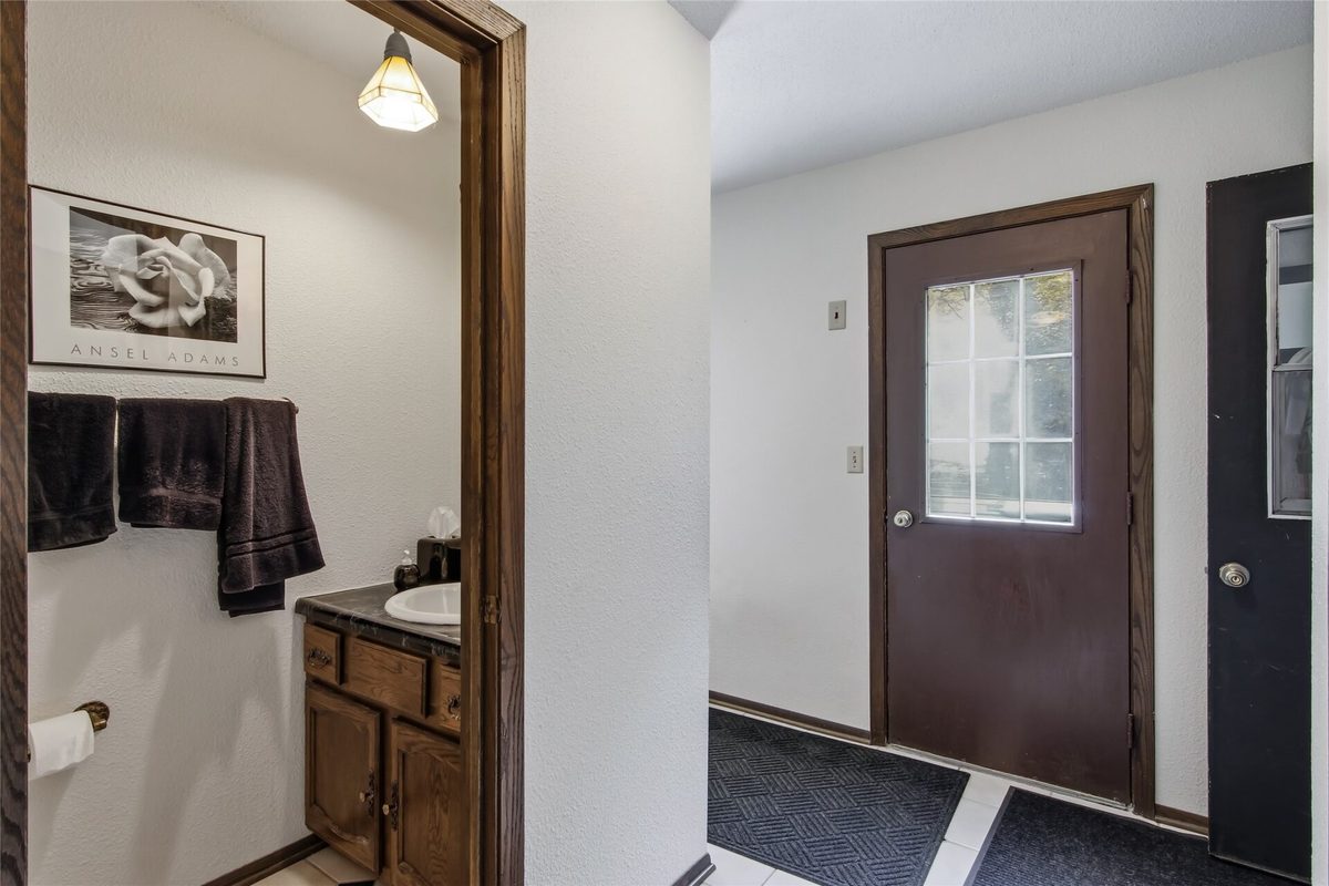 8145 Lowes Creek Road, Eau Claire WI 54701 - Residential house for sale - MLS #1605658 - image21