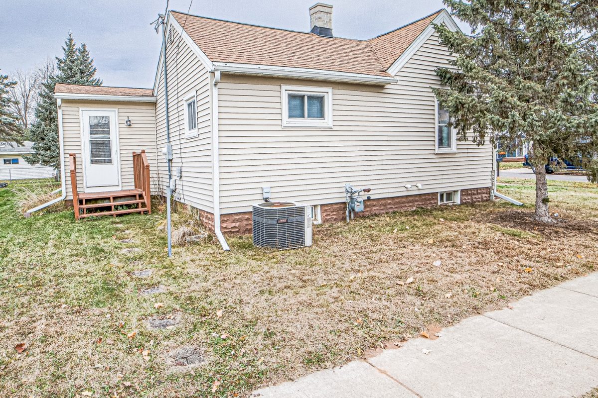 2908 6th Street, Eau Claire WI 54703 - Residential house for sale - MLS #1605295 - image5