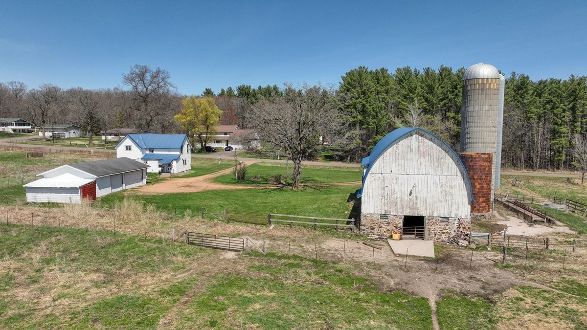 24317 45th Avenue, Cadott WI 54727 - Farm house for sale - MLS #1598765 - image24