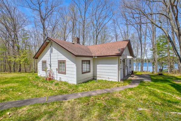 11404 N Farnsworth Road Hayward WI 54843