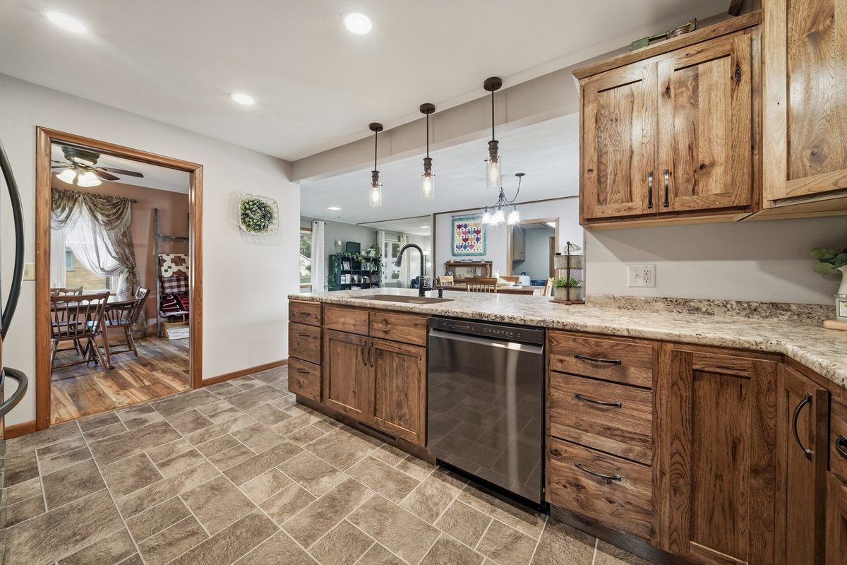 12486 65th Avenue, Chippewa Falls WI 54729 - Residential house for sale - MLS #1604135 - image8