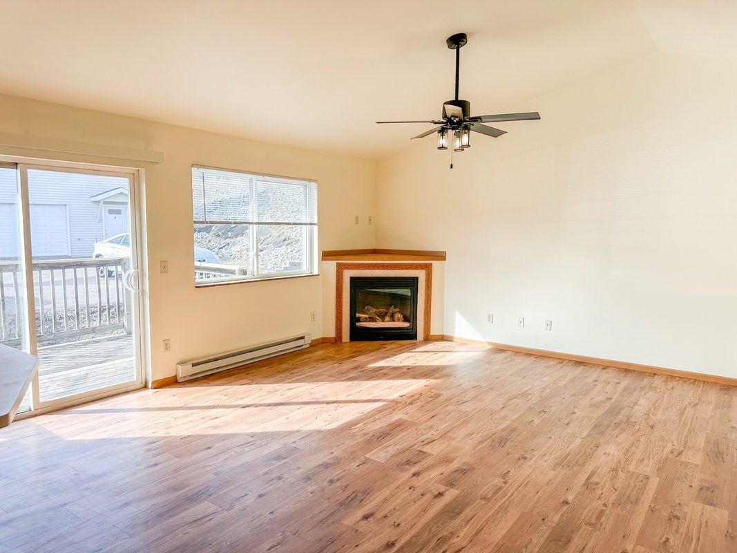 2109 11th Ave, Menomonie WI 54751 - ResidentialLease house for sale - MLS #1605395 - image4