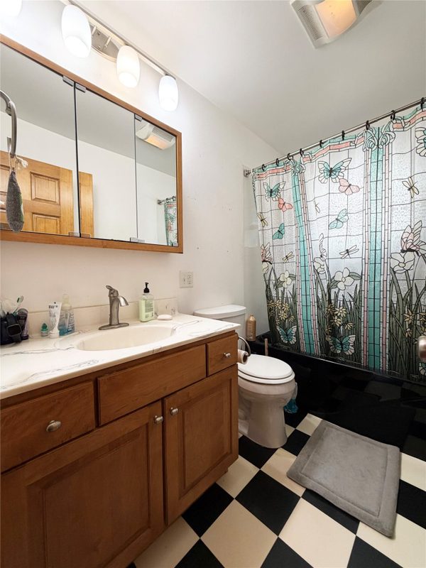 1812 Peterson Avenue, Eau Claire WI 54703 - Residential house for sale - MLS #1604552 - image16