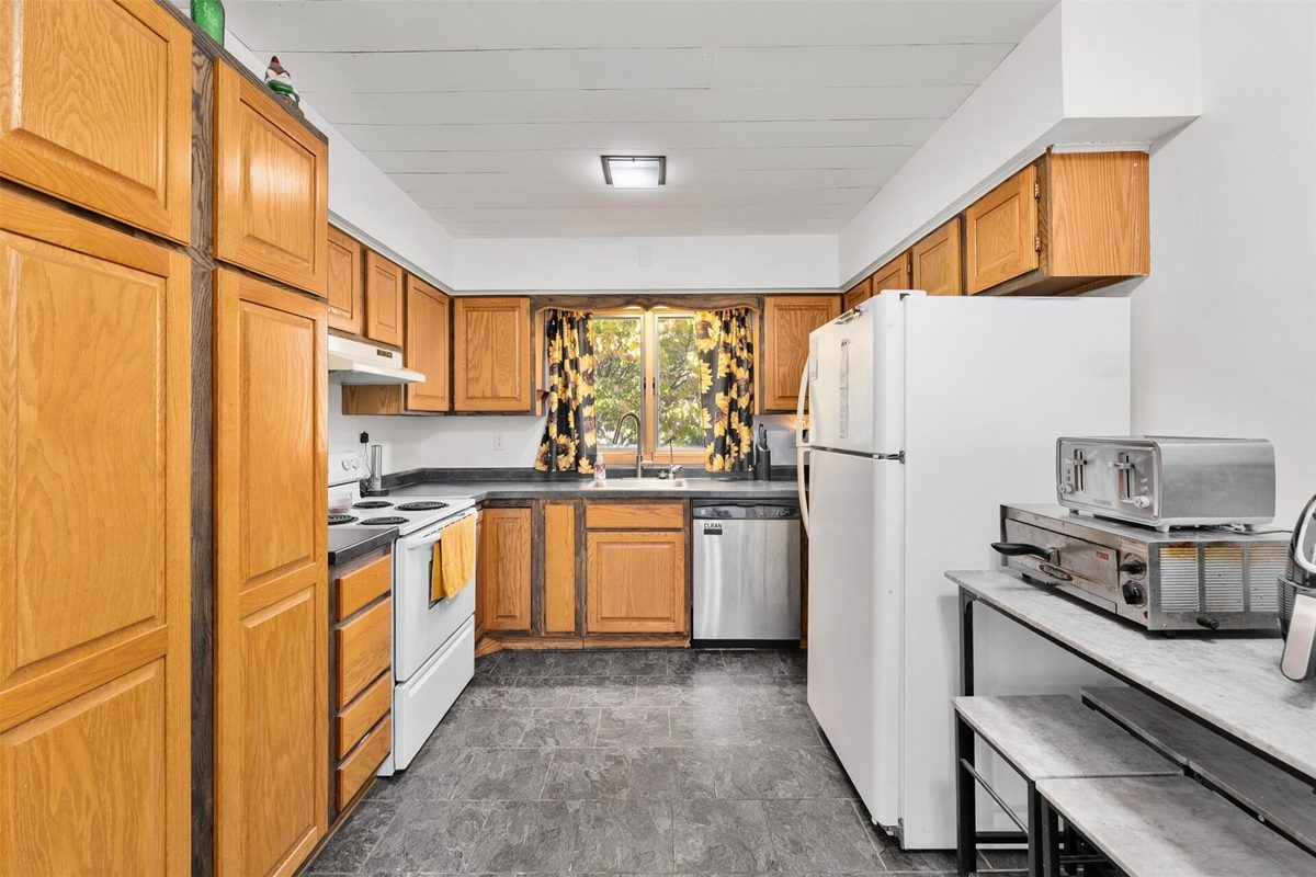1703 Lloyd Avenue, Eau Claire WI 54701 - Residential house for sale - MLS #1605779 - image7