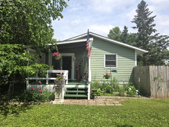 313 1st Avenue, Shell Lake WI 54871 - Residential house for sale - MLS #1602054 - image1