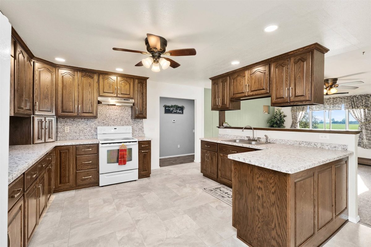 N16304 State Road 73, Thorp WI 54771 - Residential house for sale - MLS #1604759 - image8
