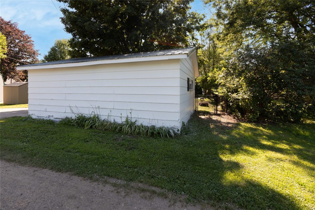 1608 Tainter Street, Menomonie WI 54751 - Residential house for sale - MLS #1603356 - image42