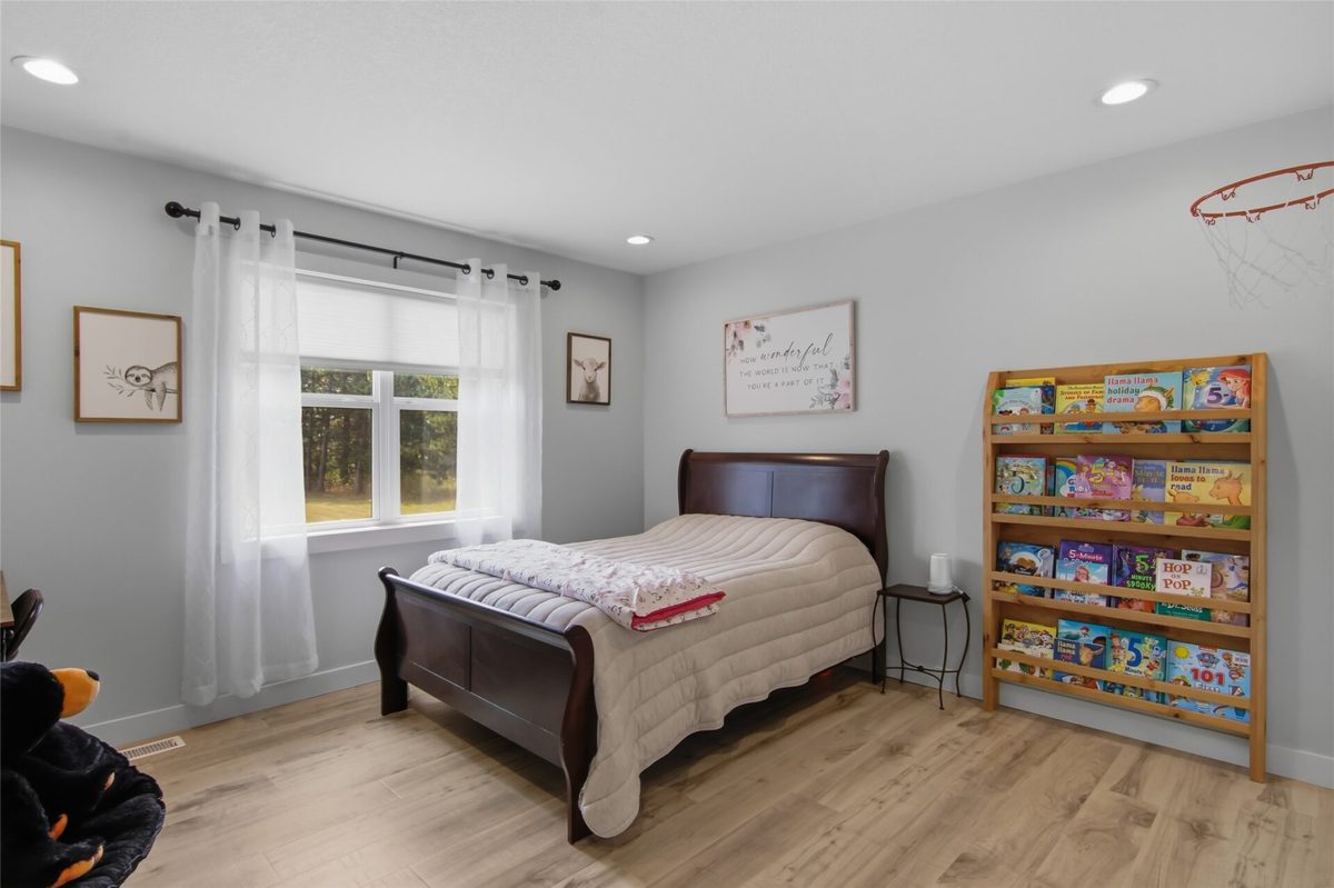 11140 40th Avenue, Chippewa Falls WI 54729 - Residential house for sale - MLS #1604389 - image21