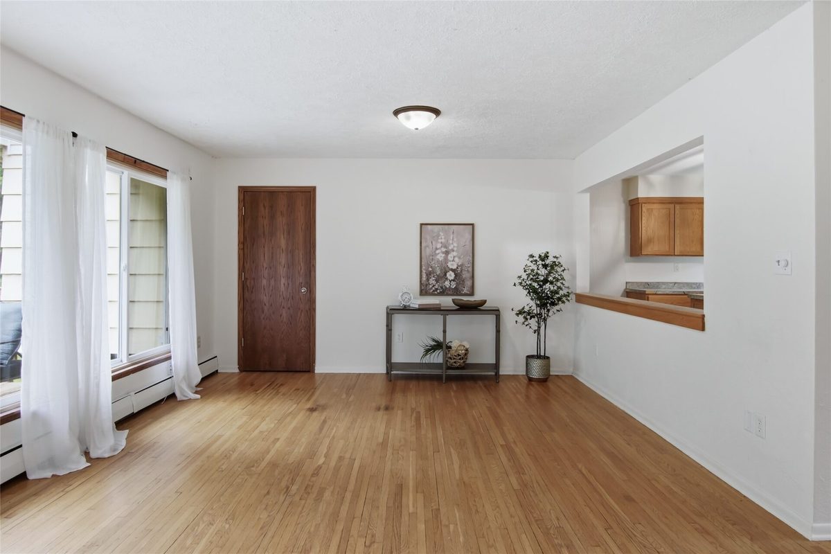 W7377 US Highway 10, Ellsworth WI 54011 - Residential house for sale - MLS #1602049 - image3