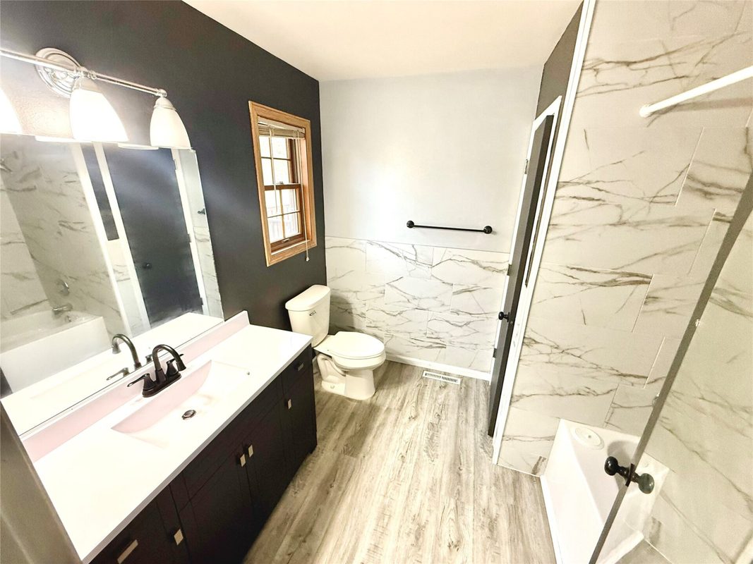 3003 Green View Drive, Eau Claire WI 54703 - Residential house for sale - MLS #1605951 - image13