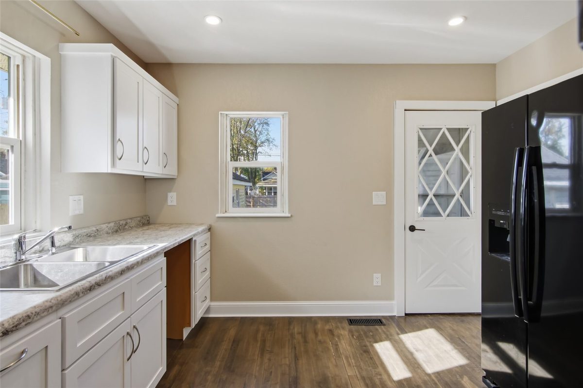 2422 4th Street, Eau Claire WI 54703 - Residential house for sale - MLS #1606149 - image15