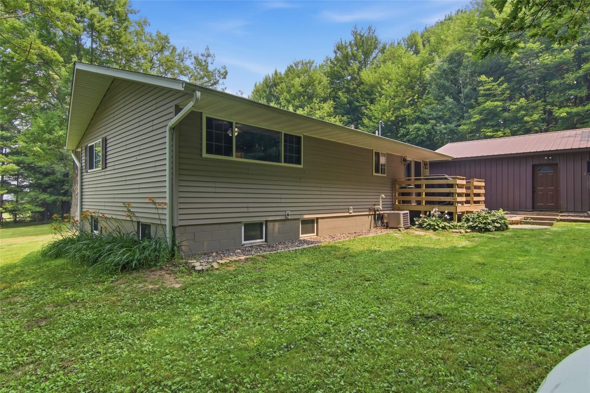 10567 County Highway S, Chippewa Falls, WI