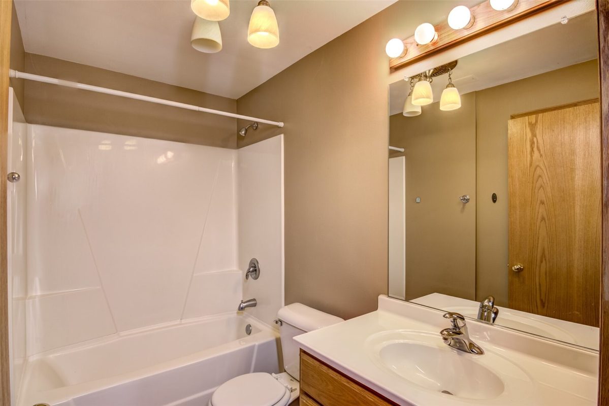 2728 Pine View Road, Eau Claire WI 54703 - Residential house for sale - MLS #1603837 - image24