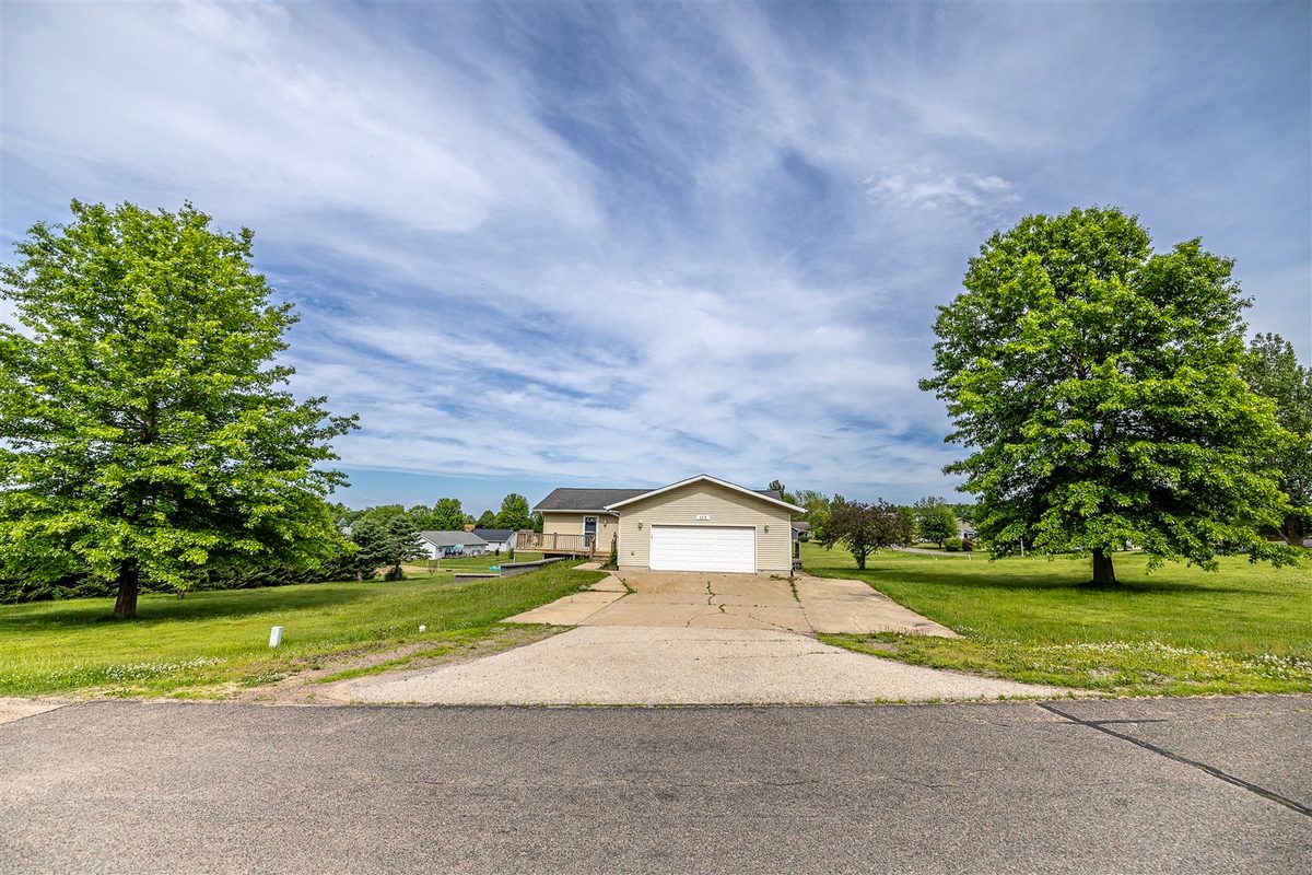 113 Meadow View Drive, Alma Center WI 54611 - Residential house for sale - MLS #1601754 - image2