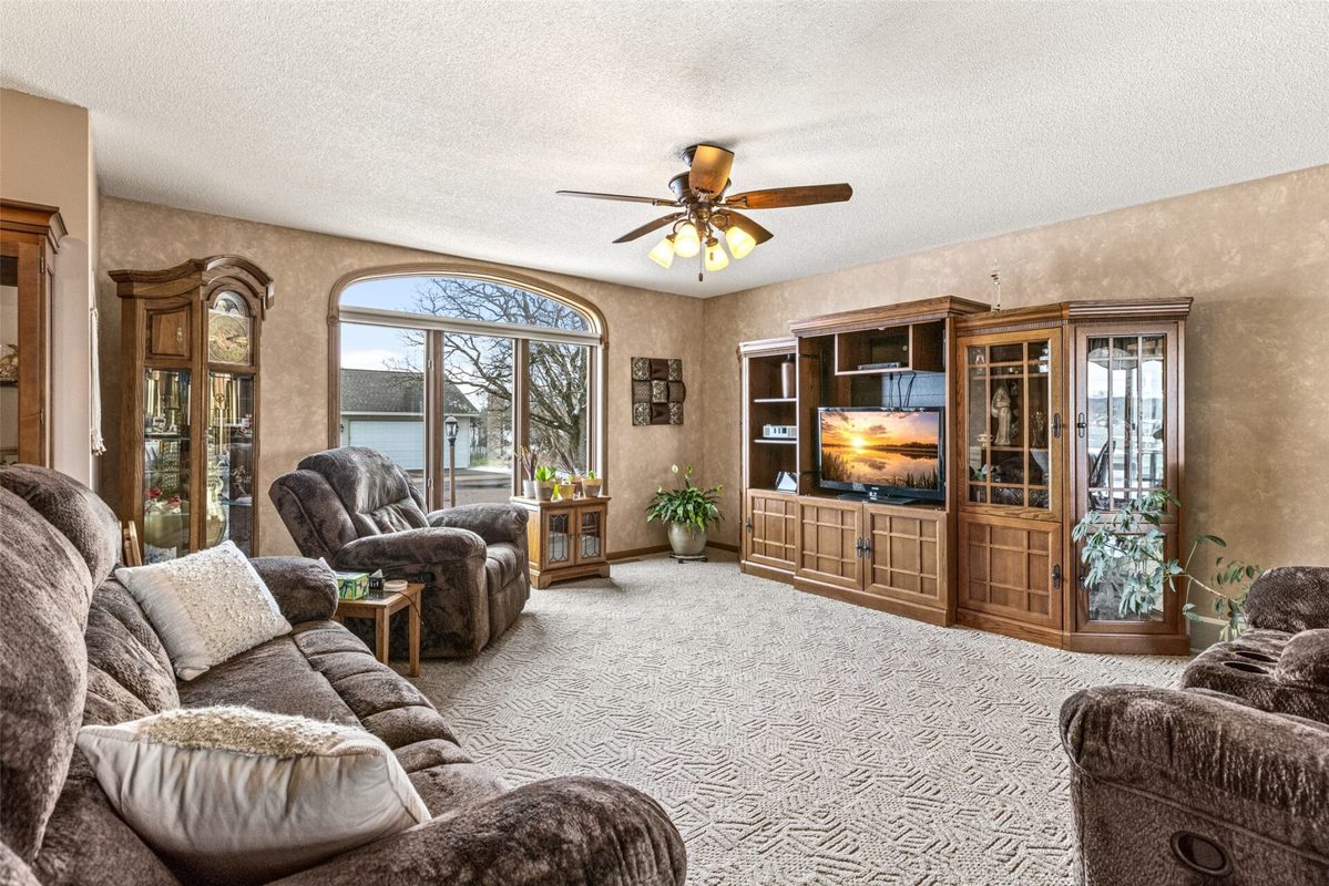Residential at 16415 50th Ave, Chippewa Falls, WI 54729 — photo 6