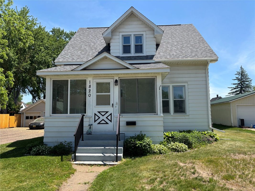 1820 Main Street, Bloomer WI 54724 - Residential house for sale - MLS #1598885 - image2