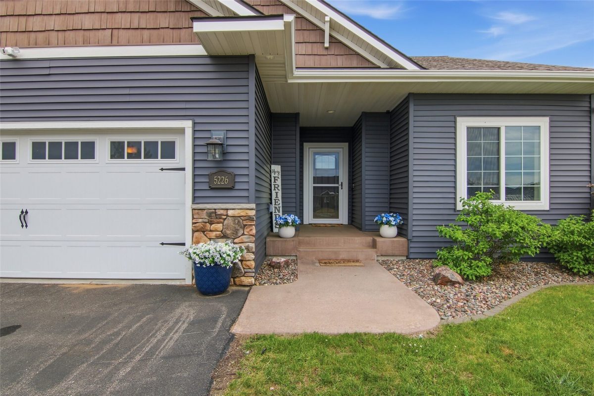 5226 Waylon Street, Eau Claire WI 54703 - Residential house for sale - MLS #1601737 - image2