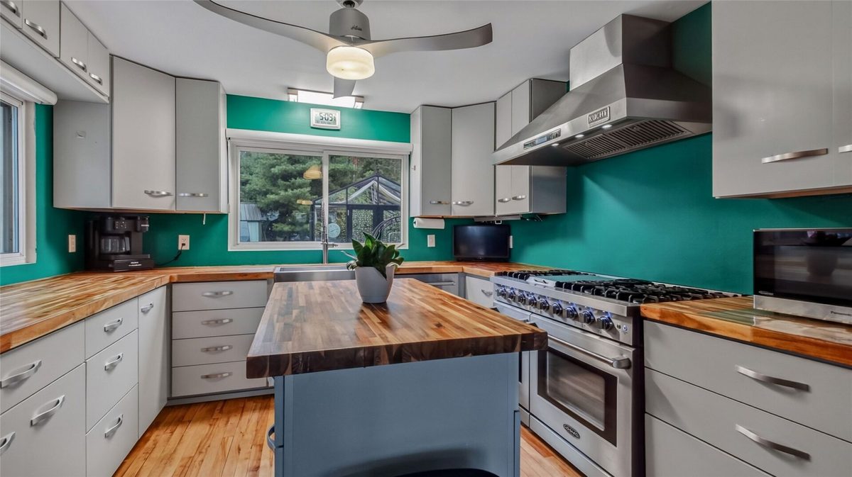 5565 North Shore Drive, Eau Claire WI 54703 - Residential house for sale - MLS #1605489 - image2