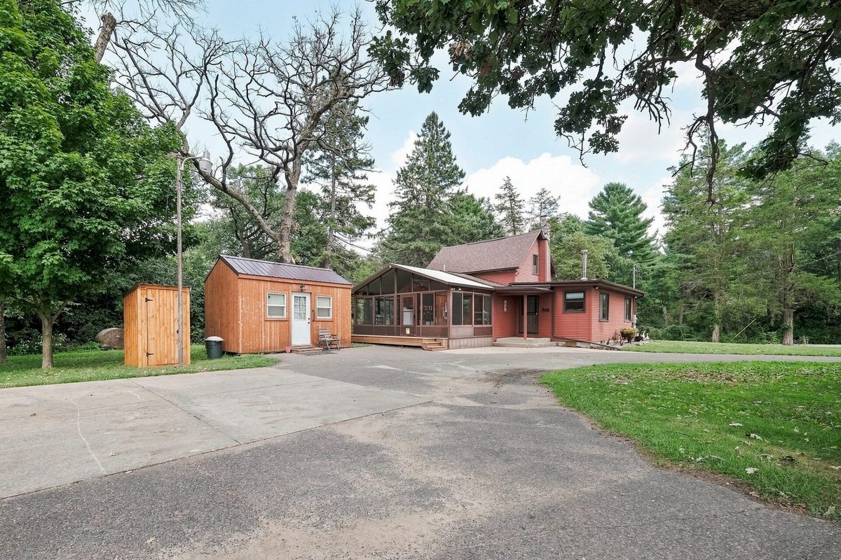 W2530 Cedar Road, Eau Claire WI 54701 - Residential house for sale - MLS #1604609 - image7