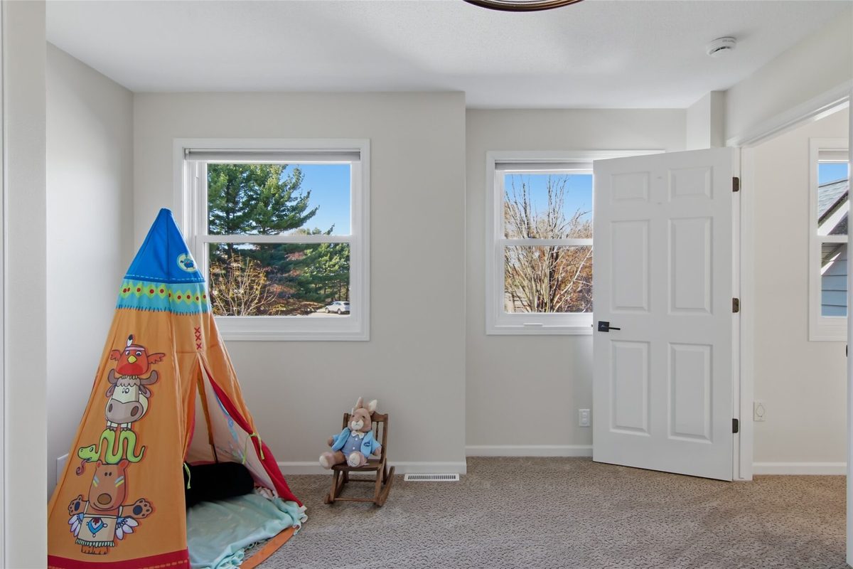 E4520 Woodfield Road, Eau Claire WI 54701 - Residential house for sale - MLS #1606297 - image21
