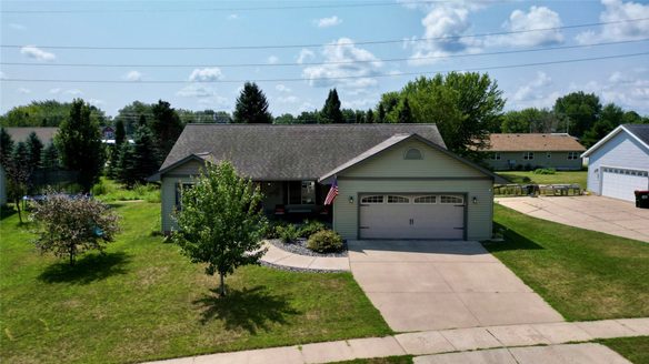 328 Adams Avenue, Fall Creek WI 54742 - Residential house for sale - MLS #1603650 - image1