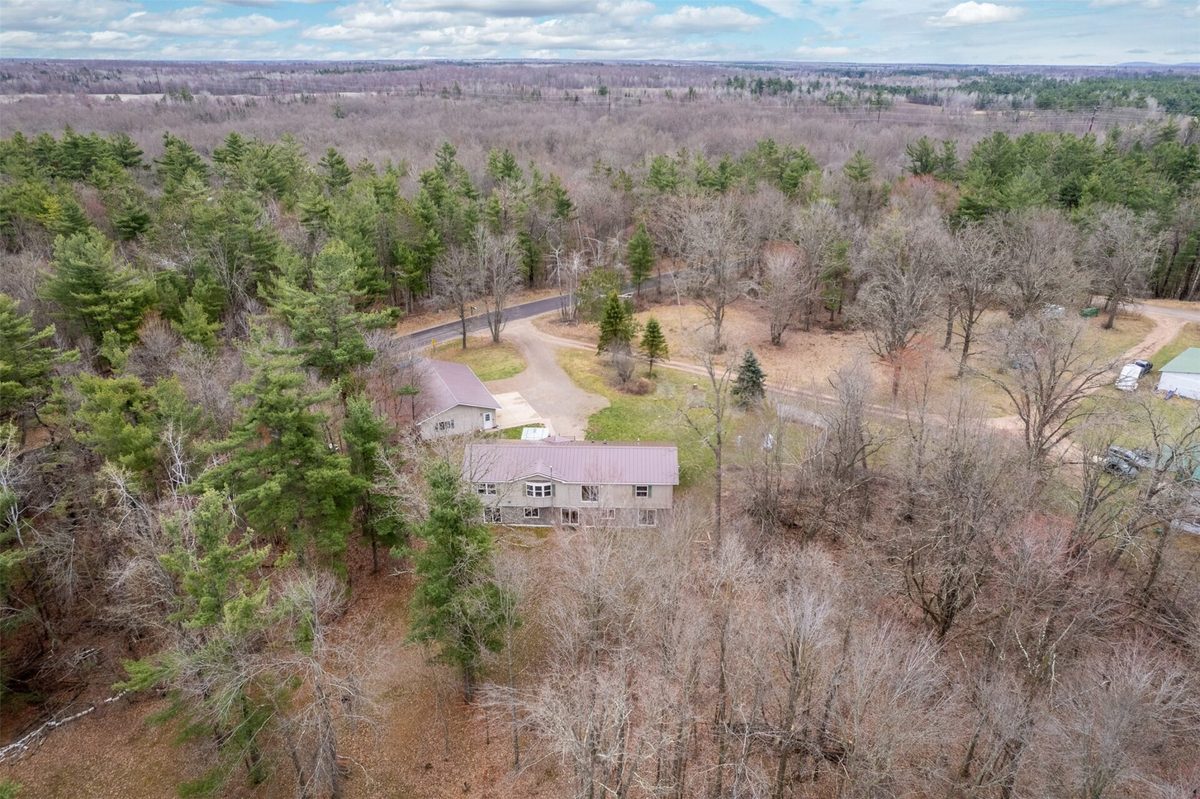 N5353 Thornapple Road, Ladysmith, WI