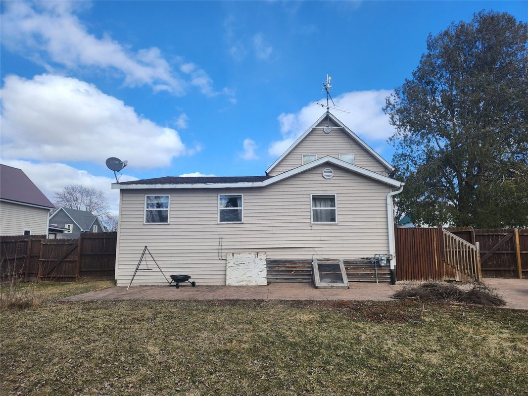 627 Gilman Street, Stanley WI 54768 - Residential house for sale - MLS #1599766 - image3