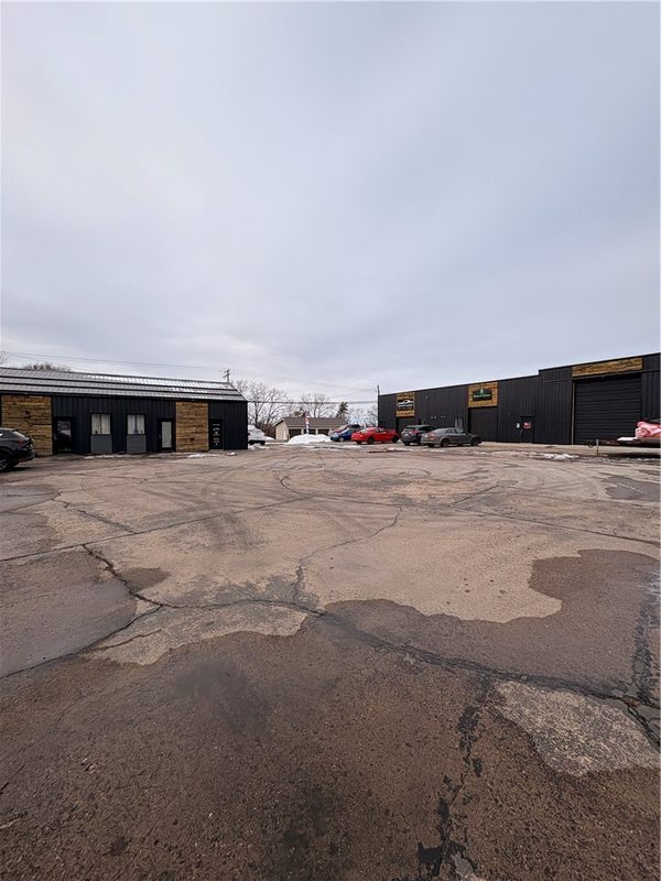 1025 Starr Avenue, Eau Claire WI 54703 - CommercialSale house for sale - MLS #1598647 - image2