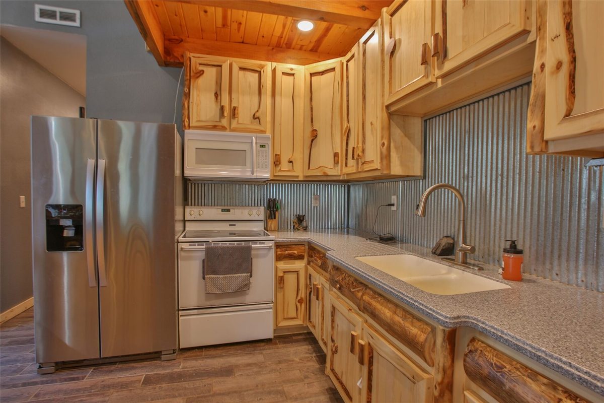 W16218 Manglos Avenue, Sheldon WI 54766 - Residential house for sale - MLS #1601524 - image34