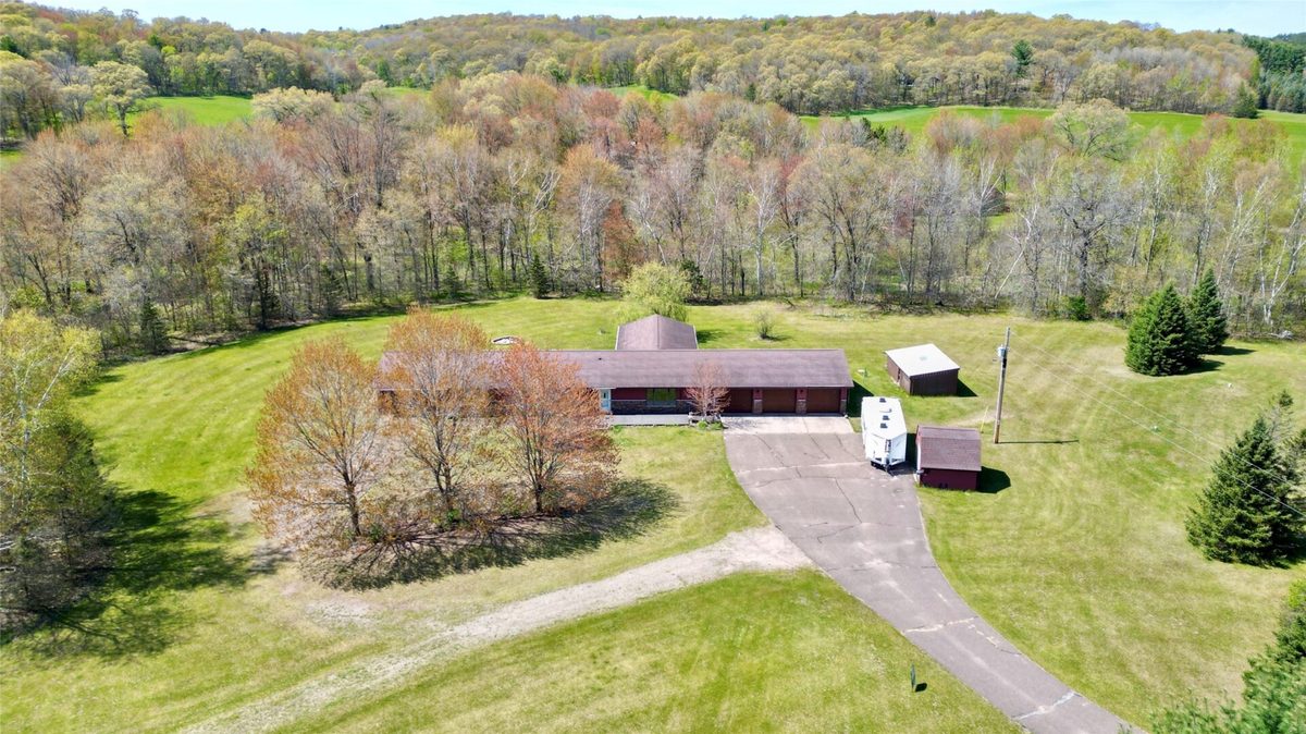 N7073 State Road 40, Elk Mound WI 54739 - Residential house for sale - MLS #1600950 - image2