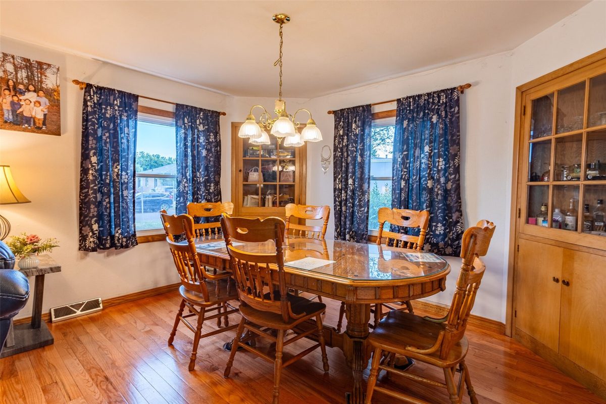 2318 Agnes Street, Eau Claire WI 54701 - Residential house for sale - MLS #1601827 - image9