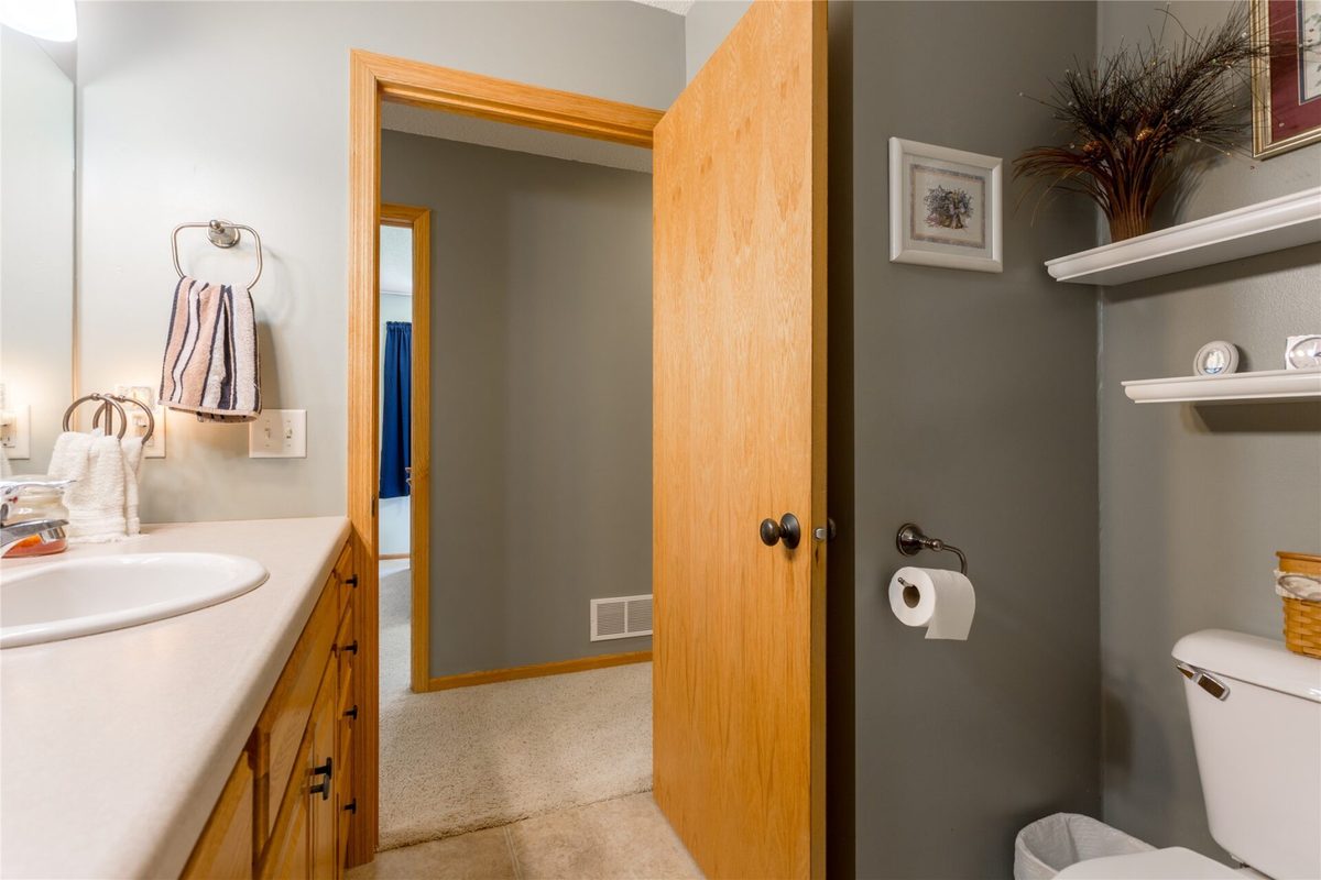 956 Sunflower Way, Amery, WI